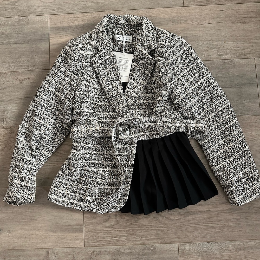 NWT ladies cool jacket